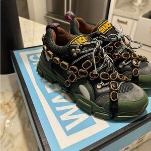 GUCCI Size 10 Black Green Beaded Nylon Lace Up